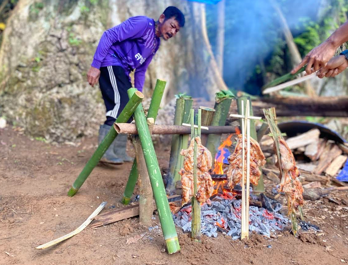 Half Day - Bamboo cooking class 