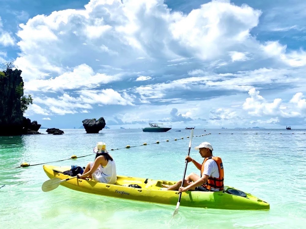 Kayaking Thalane karbi