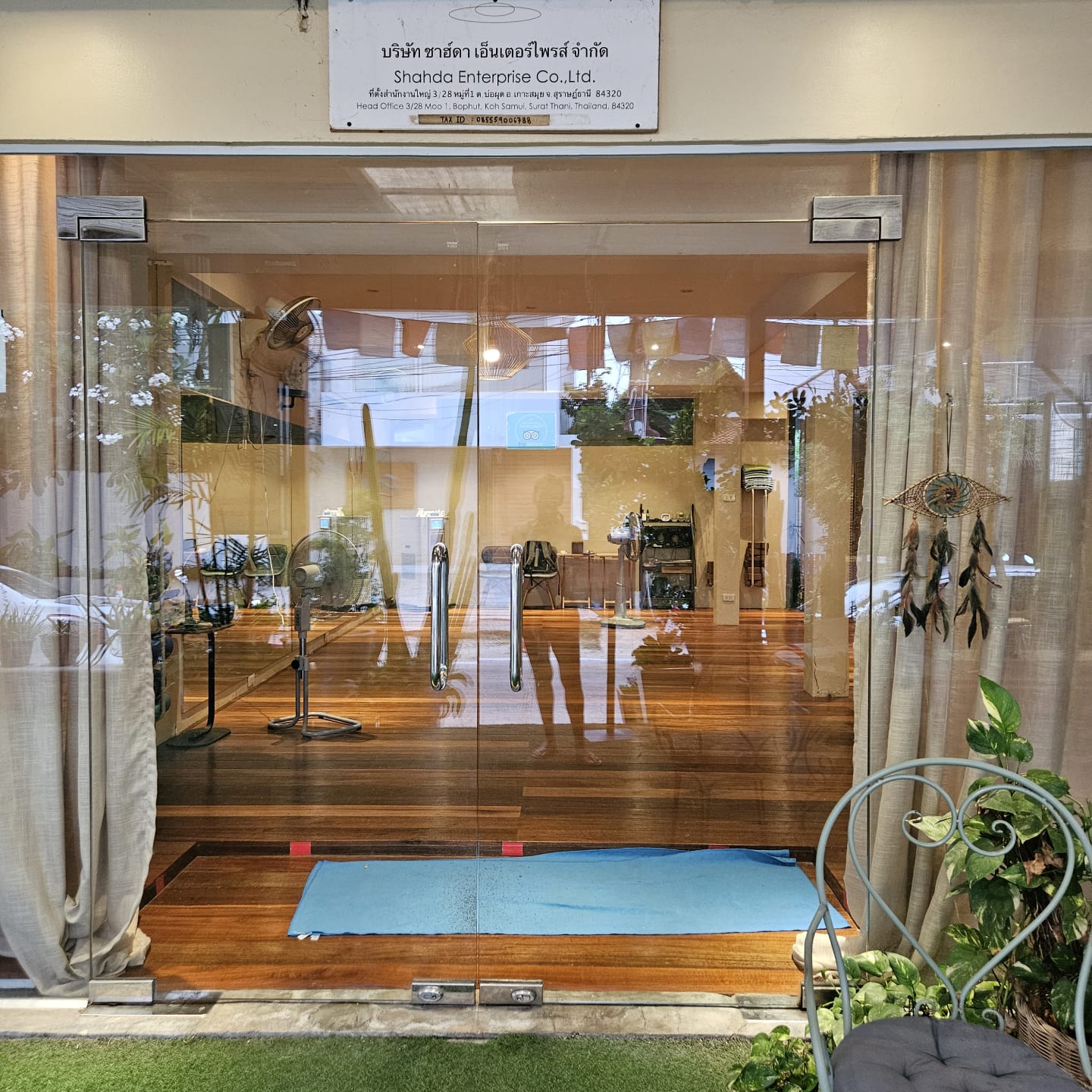 Shahda Yoga, Meditation & Functional Fitness Experience Koh Samui