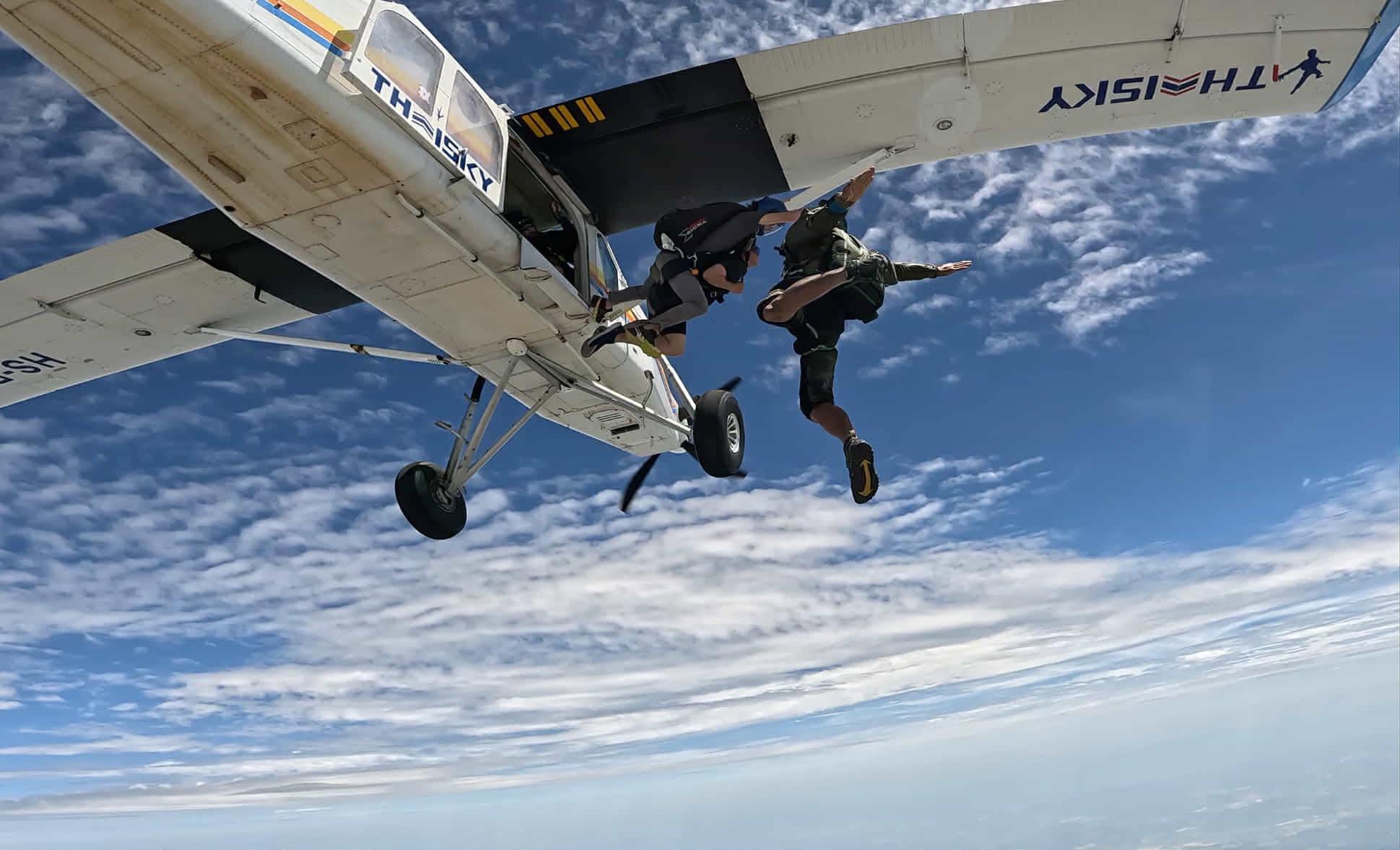 Tandem Skydiving & Skydiving Courses by Thai Sky Adventures Pattaya