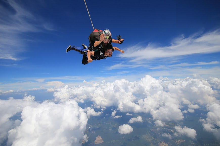 Tandem Skydive Experience by Skydiving Bangkok