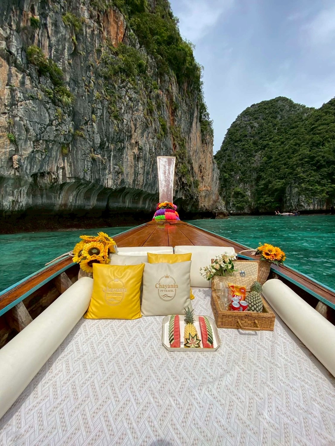 Phi Phi Private Luxury Longtail Boat Tour: Half/Full Day Island Experience