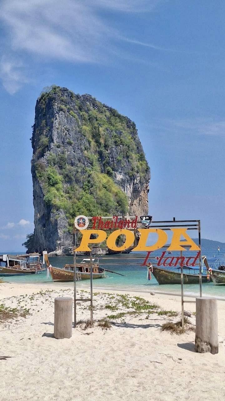 Hong Island with Krabi Mook Andaman