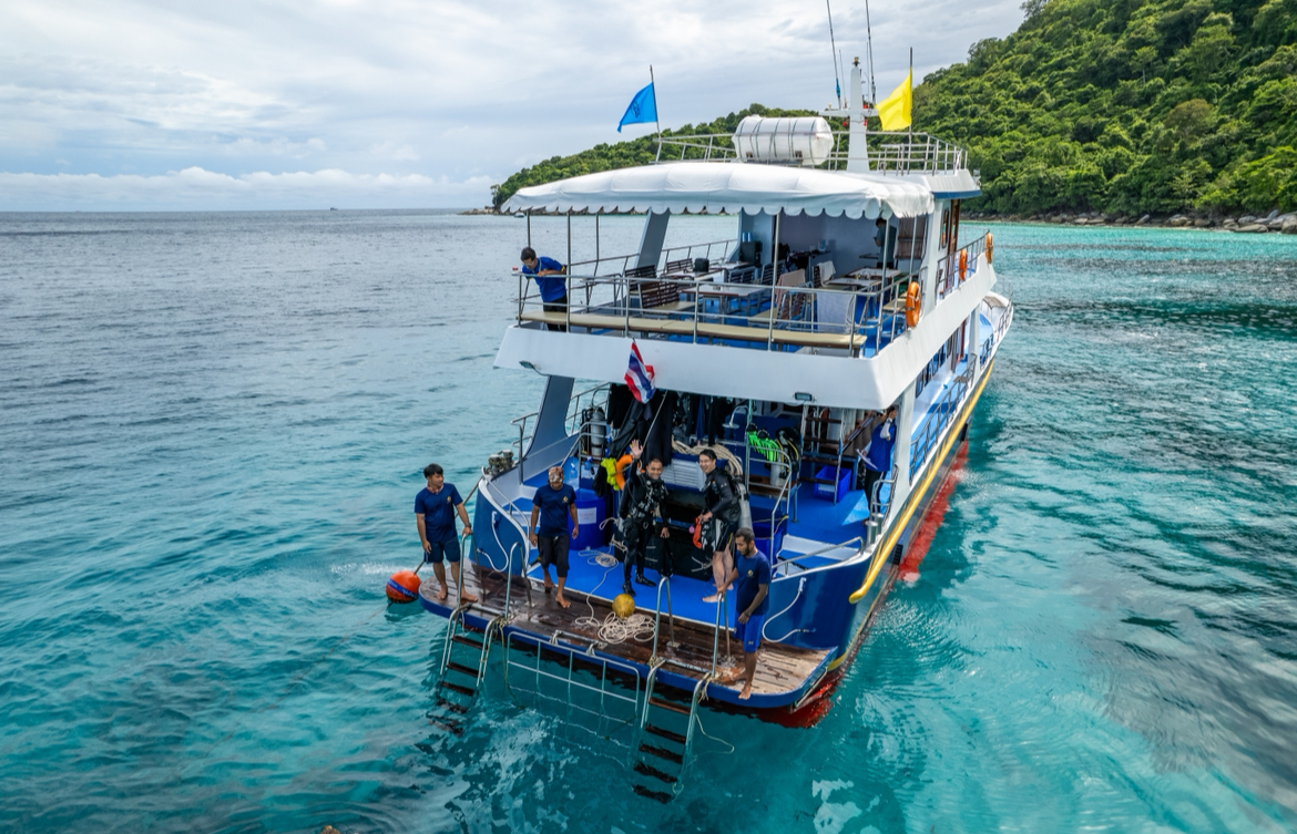 PADI Open Water Diver (3days) with Love Diving Phuket