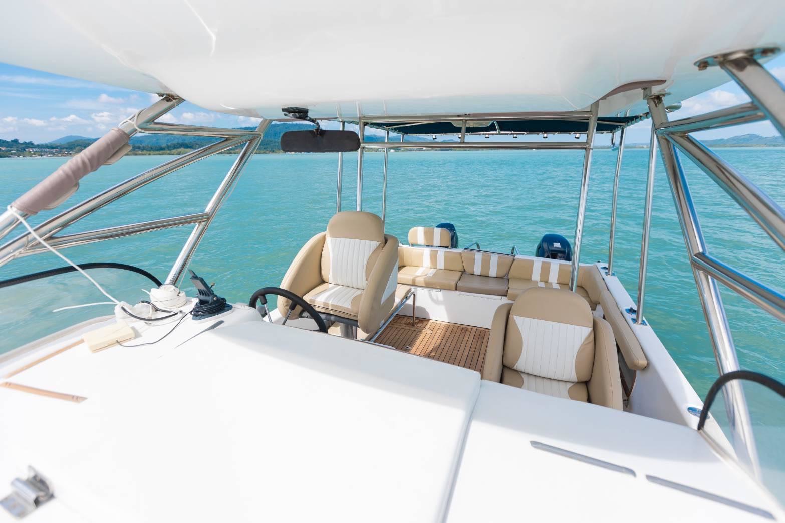 Private Trip - Jame Bond or Phi Phi  by Small Catamaran