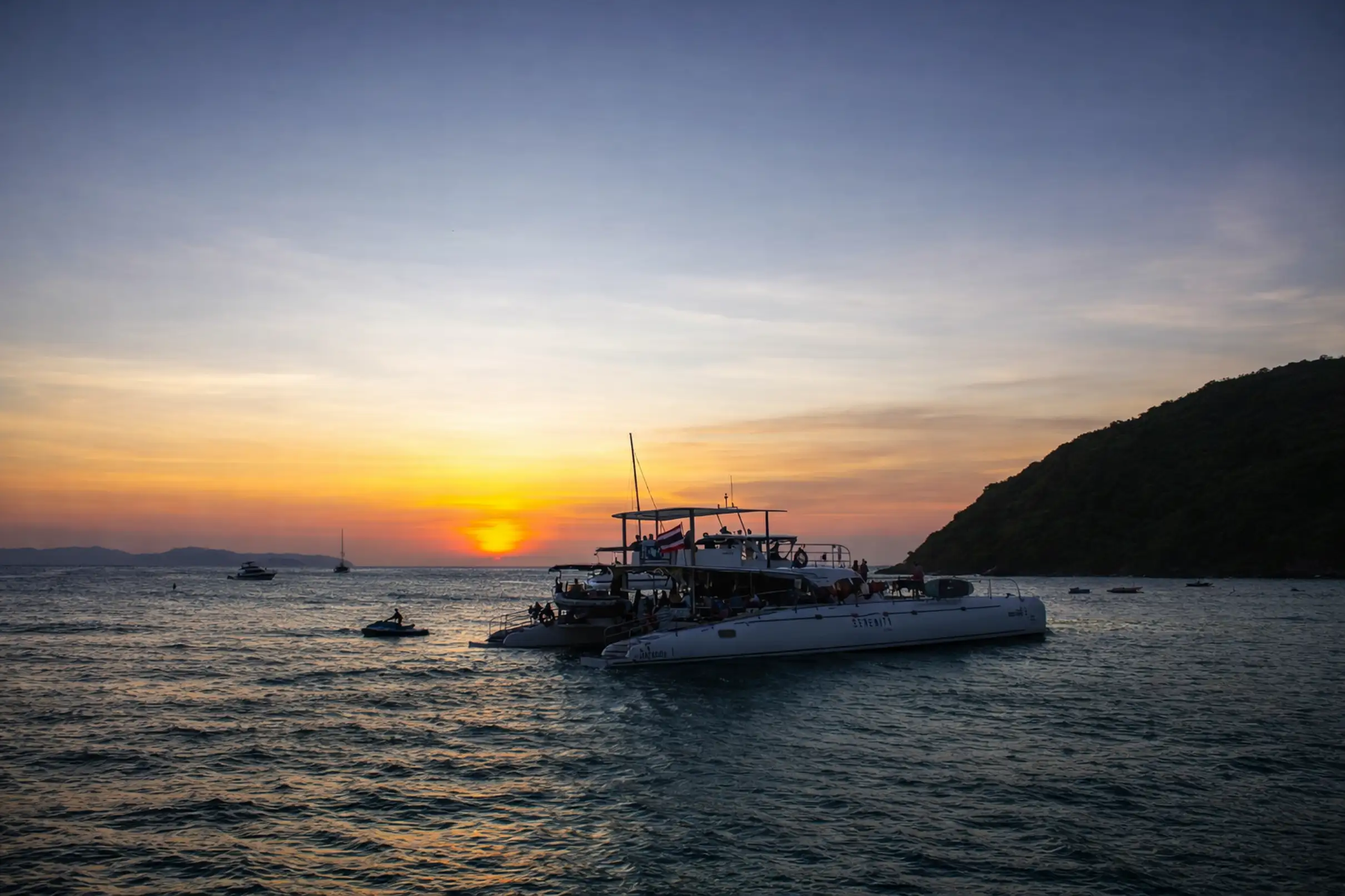 Pattaya 3 Islands Luxury Catamaran Tour by Serenity Yachting