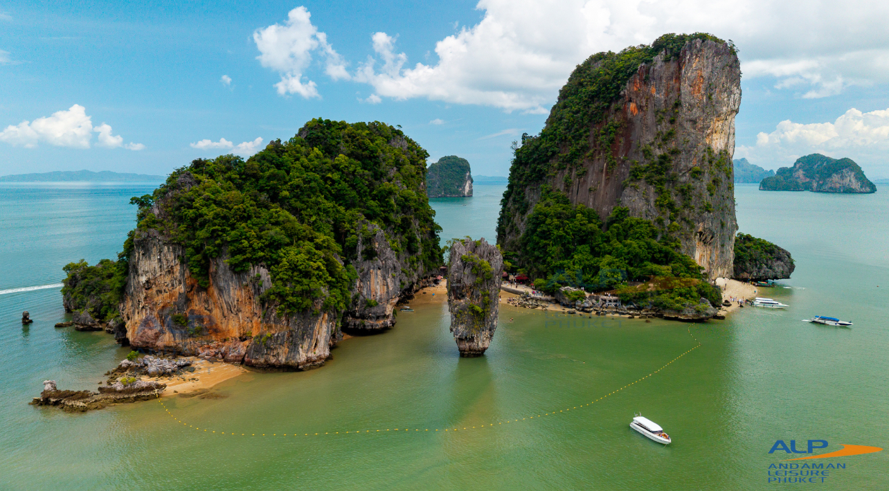PREMIUM James Bond & Phang Nga Bay & 2x Canoes