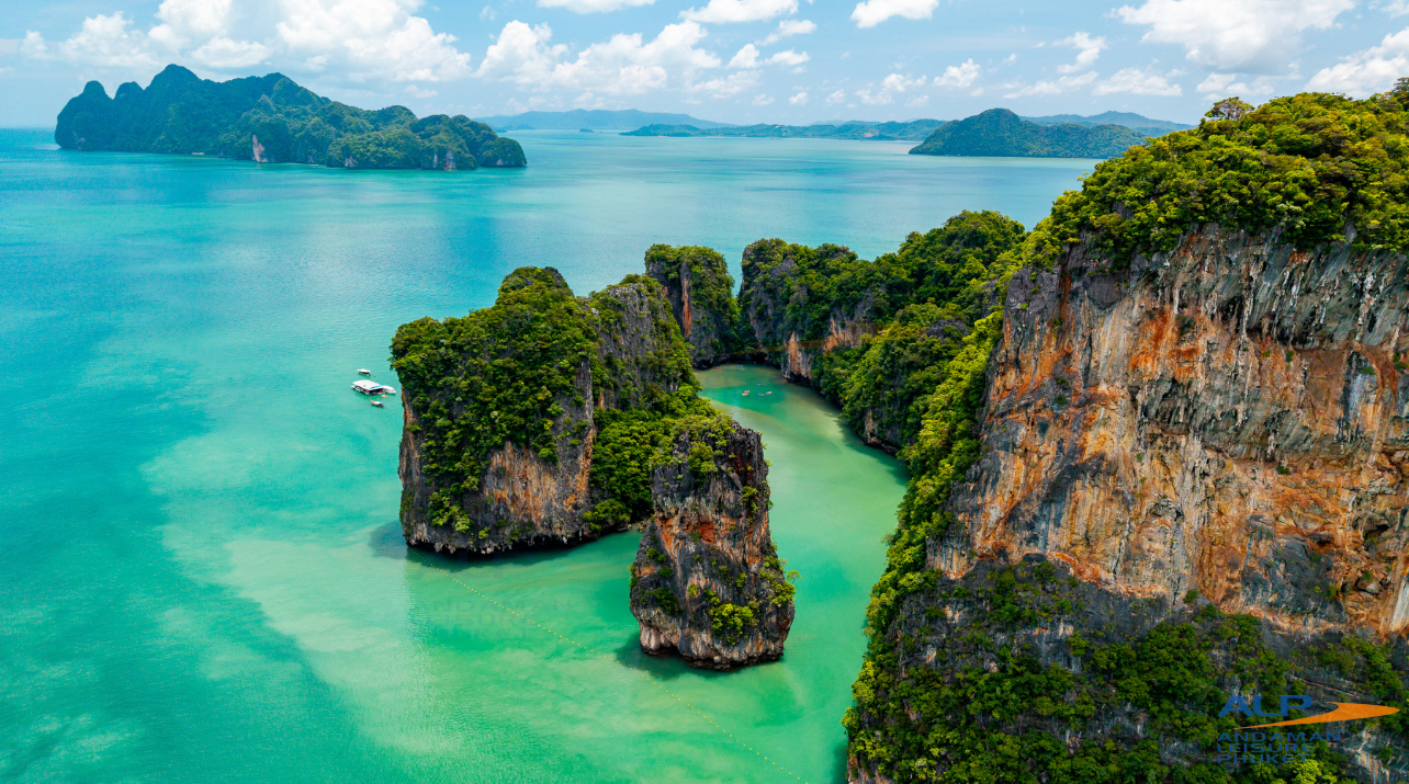 PREMIUM James Bond & Phang Nga Bay & 2x Canoes