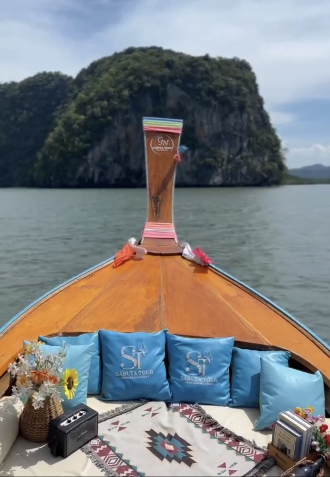 Private VIP Longtail Boat Tour of Phang Nga Bay & James Bond Island