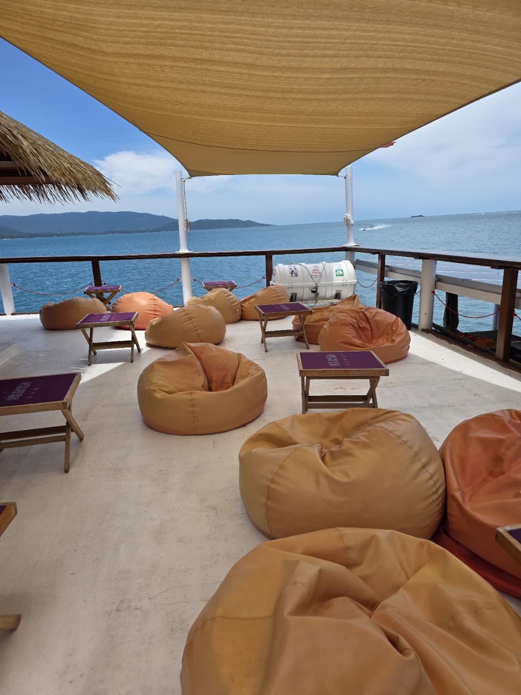 Heaven Samui Pig Island Day Trip and Floating Platform Experience
