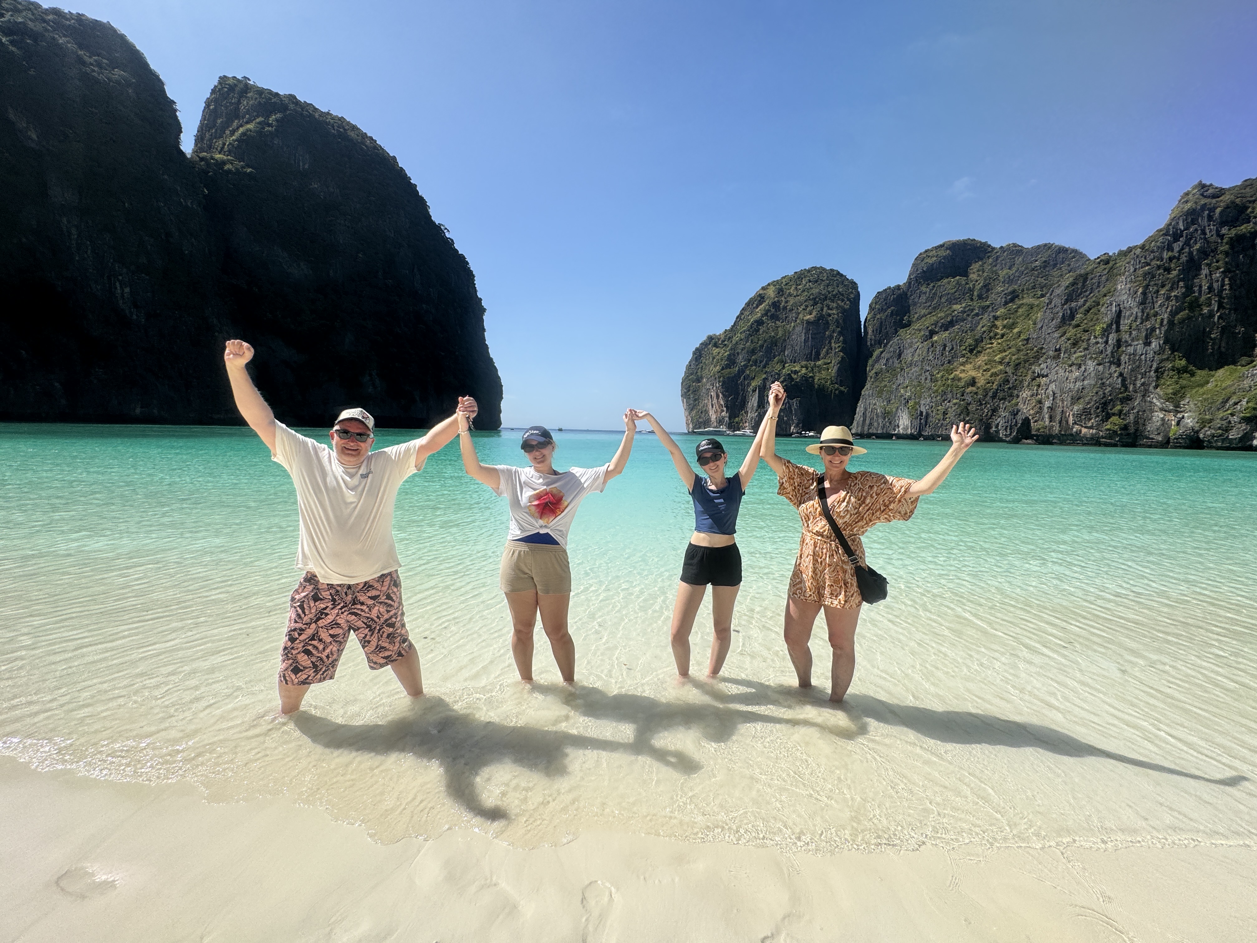 Phi Phi and Bamboo islands by speed boat 