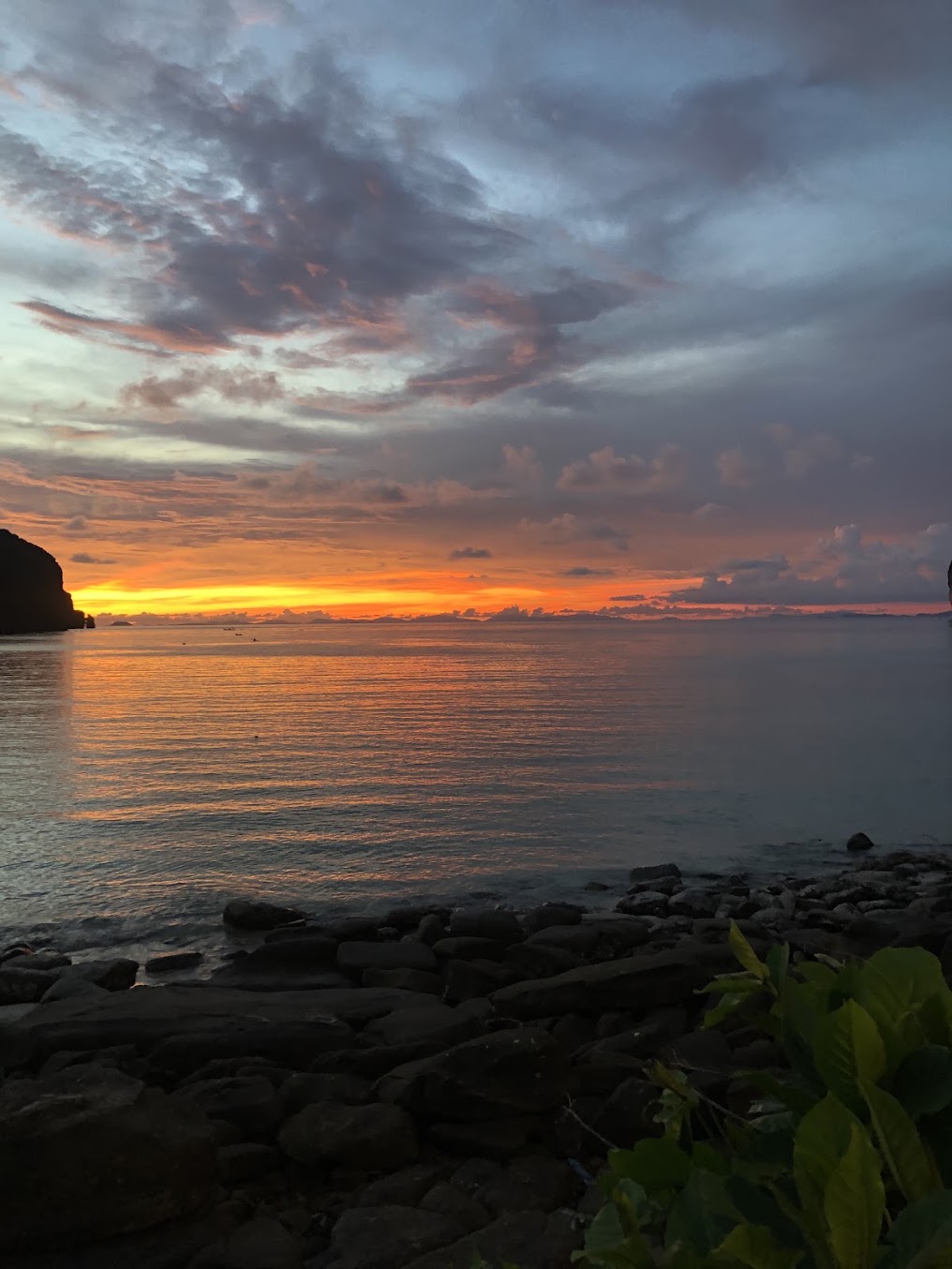 Authentic Longtail Boat Phi Phi Islands Longtail Boat Tour