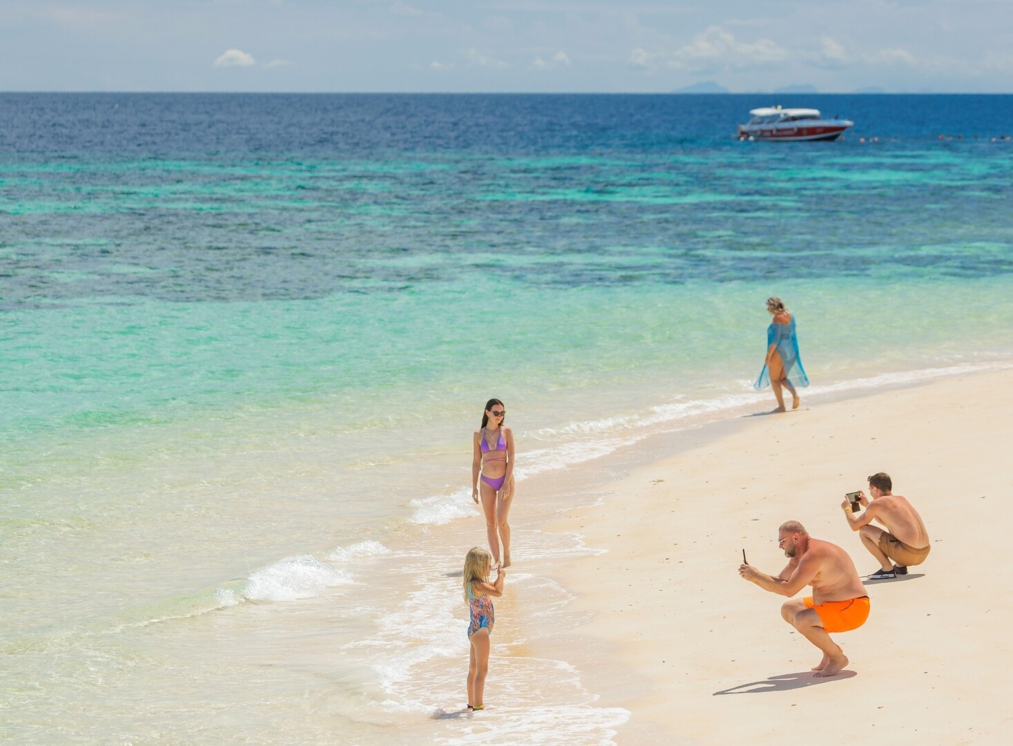 Phi Phi ,Maya,Bamboo:Power Catamaran Day Trip-All Exculsive
