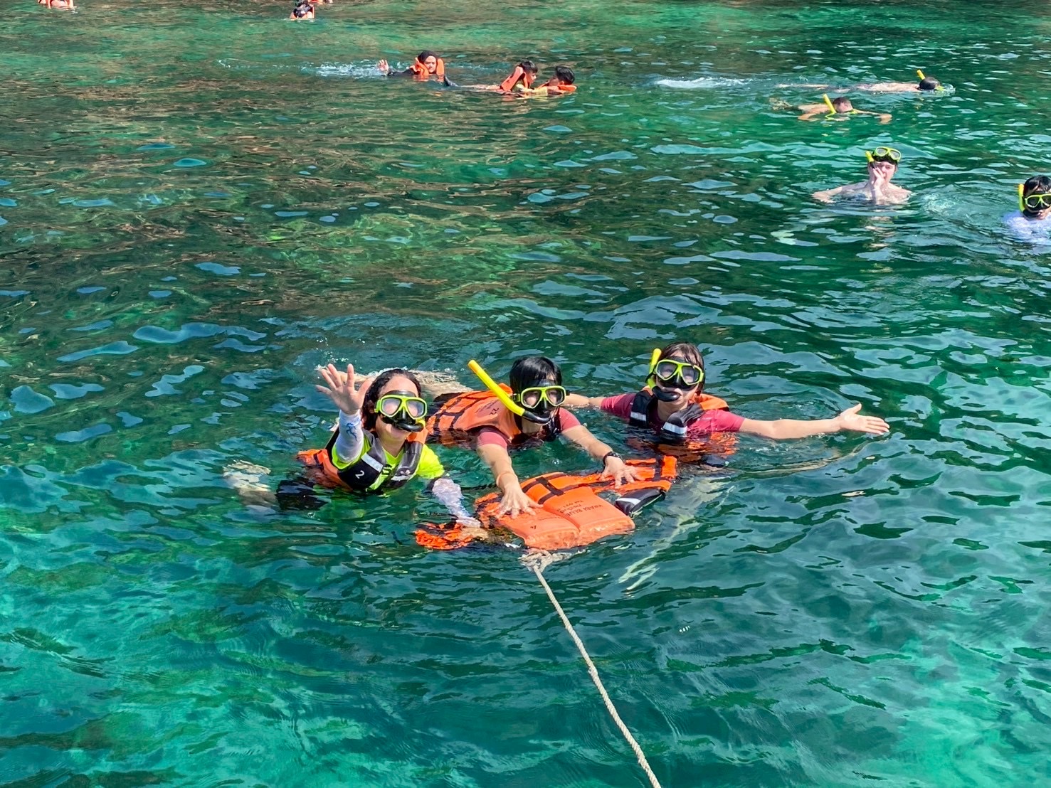 Hong island day tour krabi
