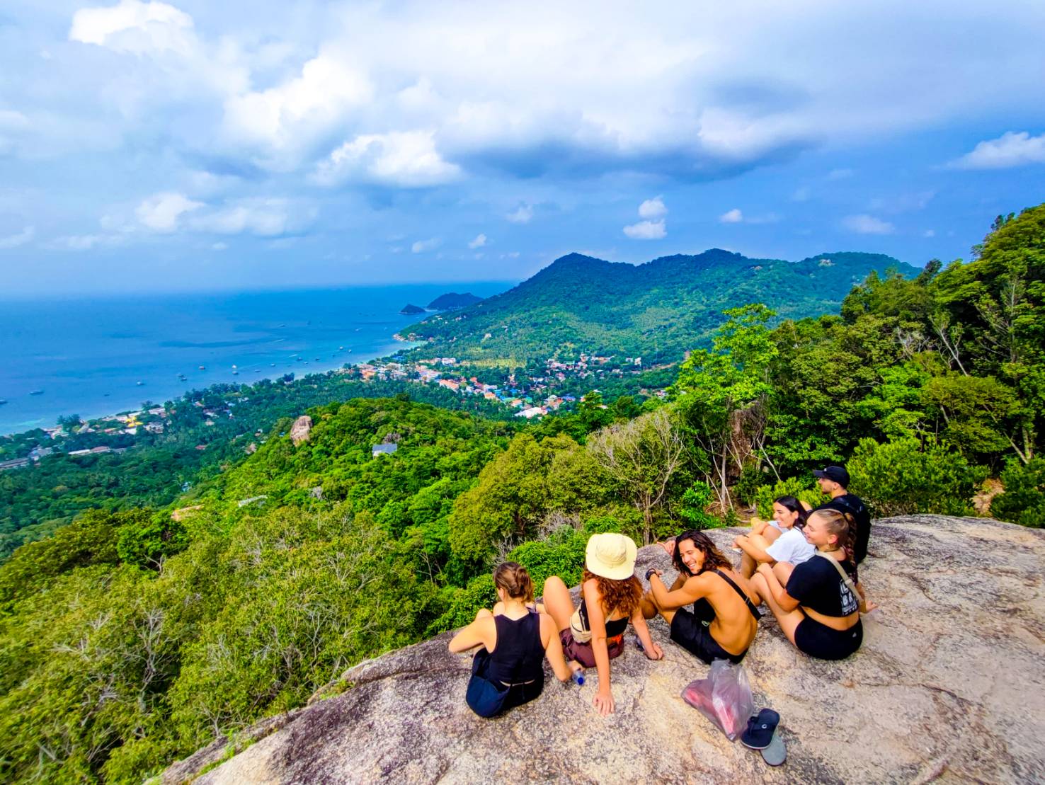 Koh Tao: Road Trip To 8 Famous Places