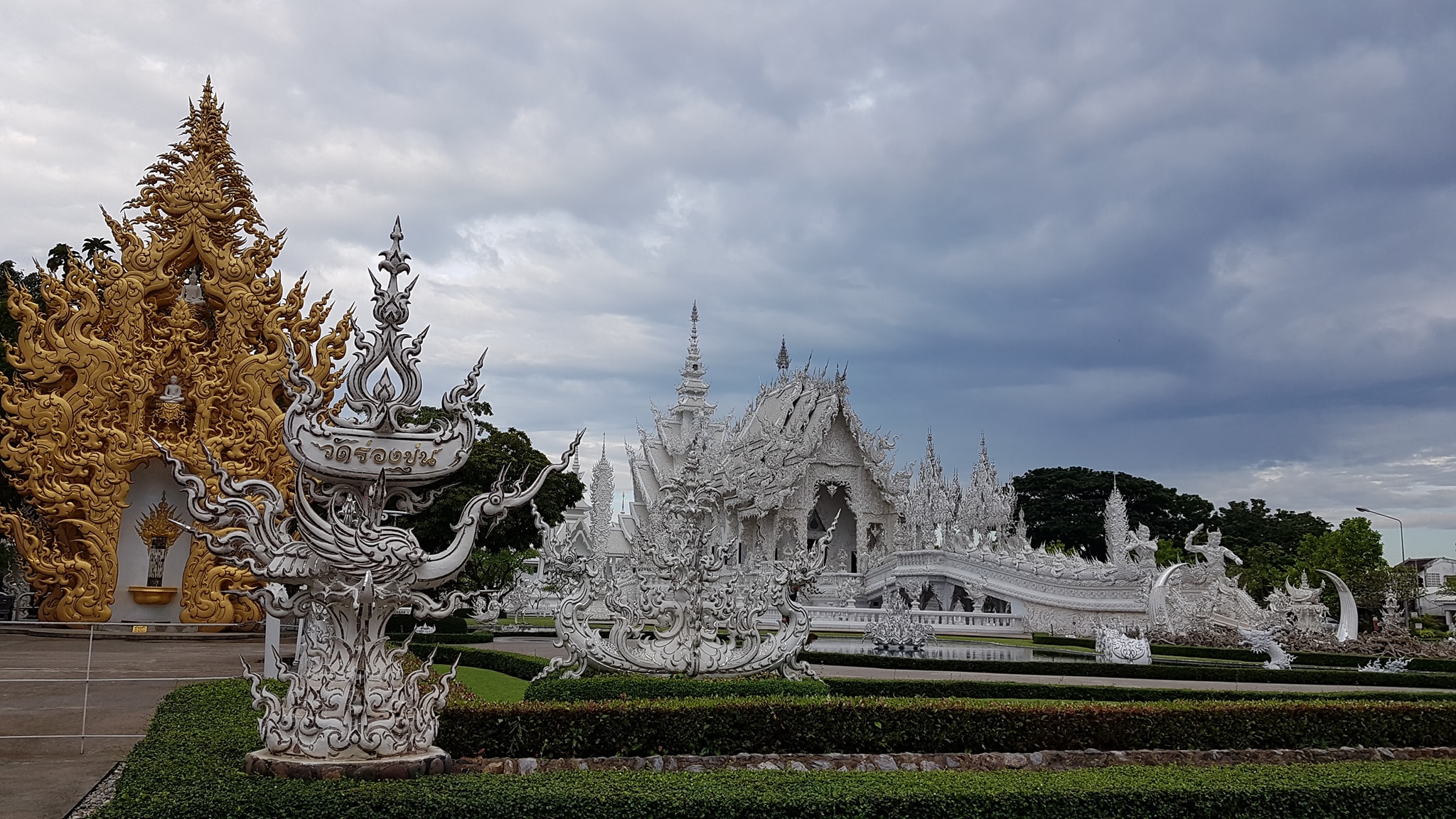 One day tour Chiang Rai. 