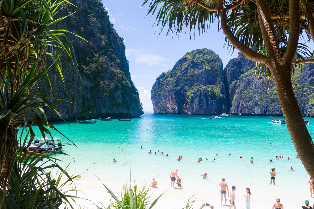 Phi Phi islands tour from Krabi by Thalassa Tour