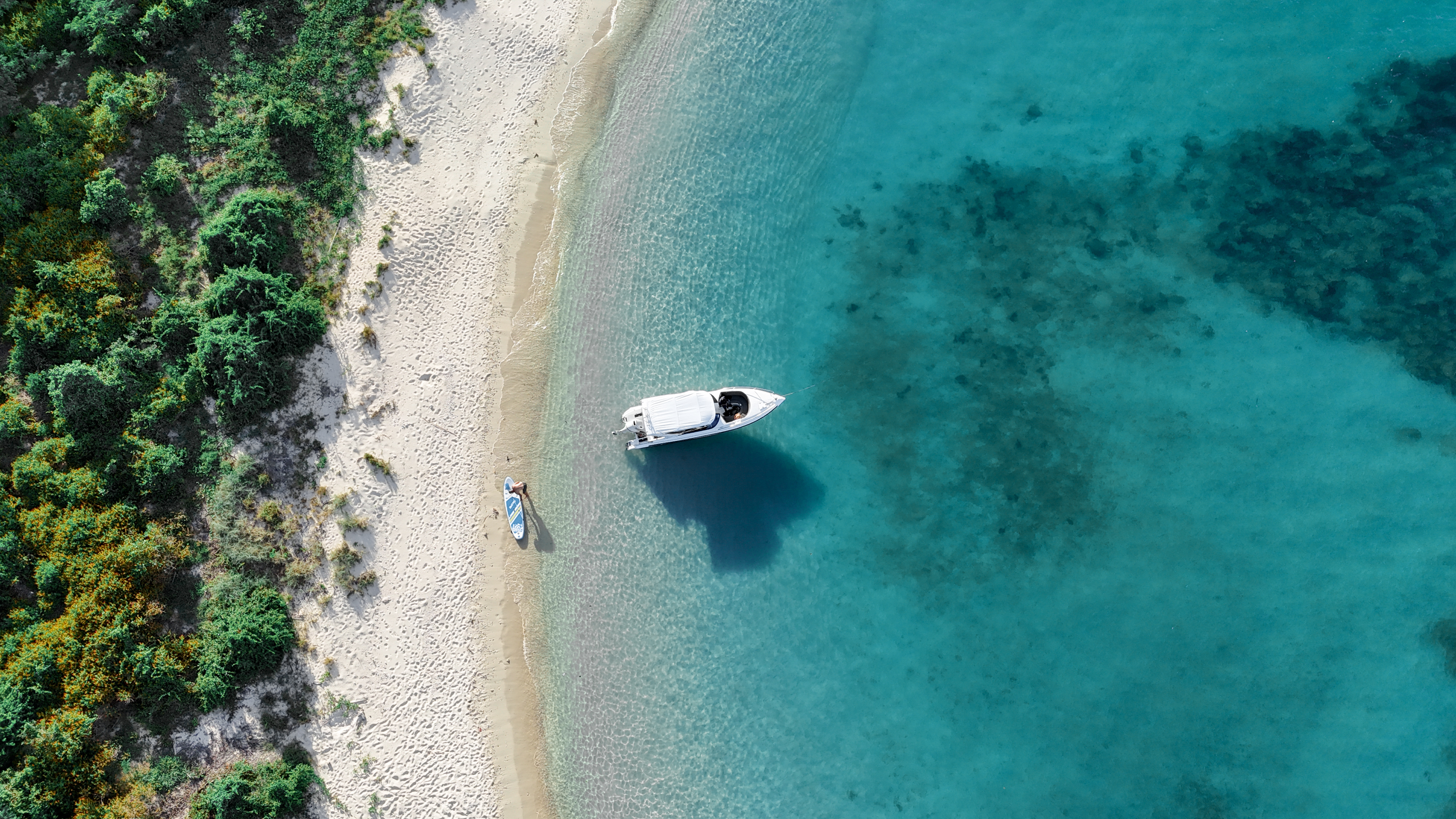 Explore the secret islands of Sattahip, Chonburi.